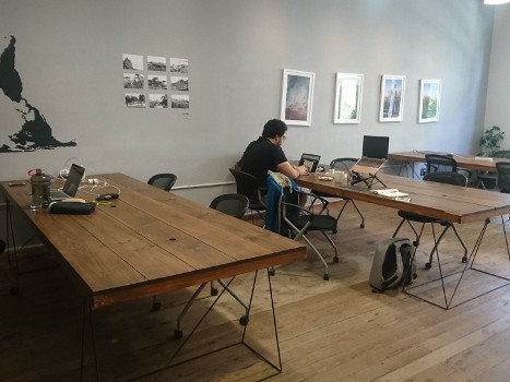Hotdesks at Spin Street House coworking